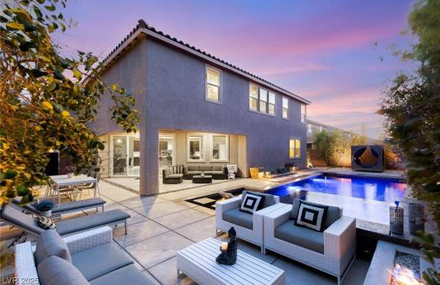 Photo of 338 Azar Swan Avenue