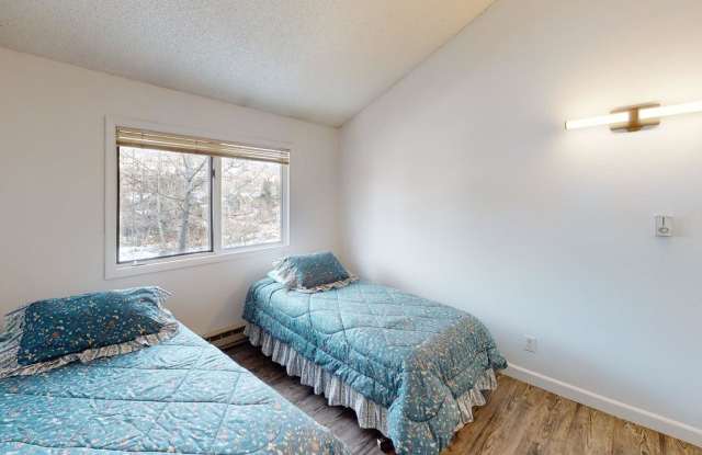 Photo of 39371 U.S. 6 - 1a-303