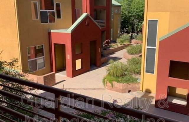 Photo of 154 W 5th St.