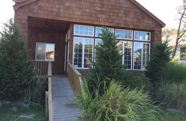 310 Wilmot