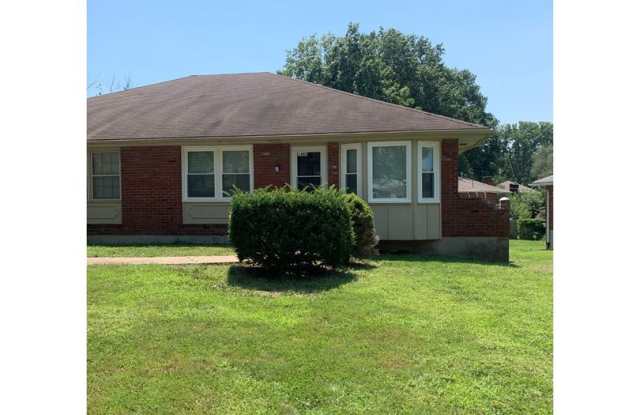 Photo of 3 BEDROOM IN BLUE SPRINGS!!!