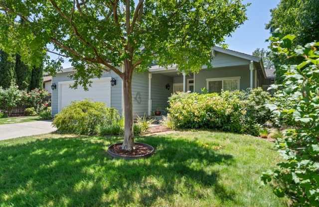 9759 Dawn Way