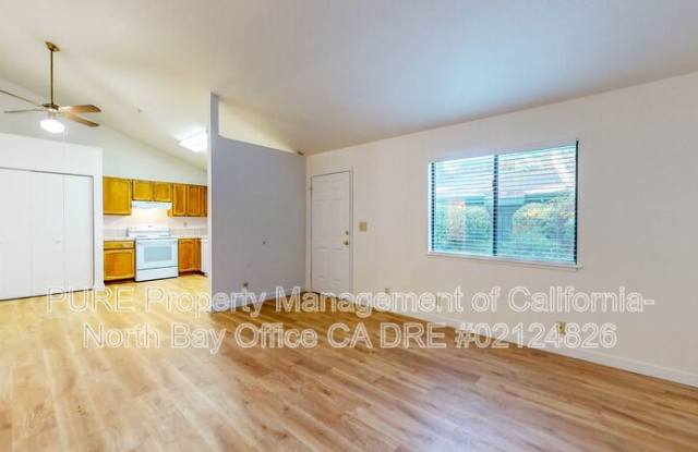 34 Pine Tree Circle