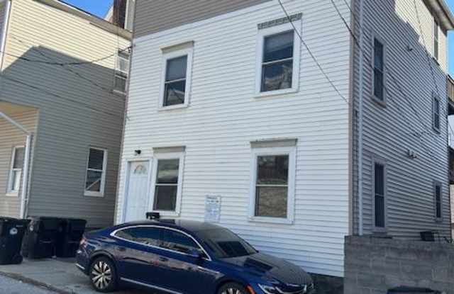 12226 Fairview Court - Front Up