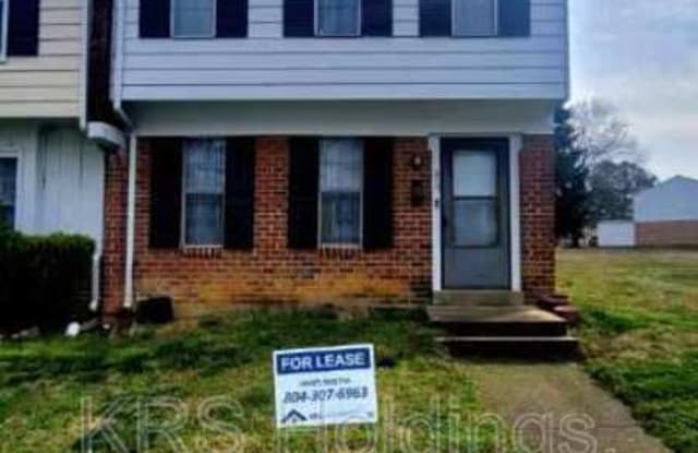 213 Cornett St - 213 Cornett Street, Highland Springs, VA 23075