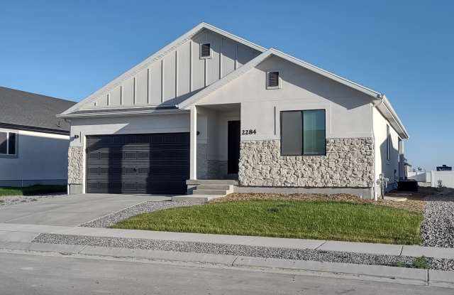 2284 East Weeping Willow Way
