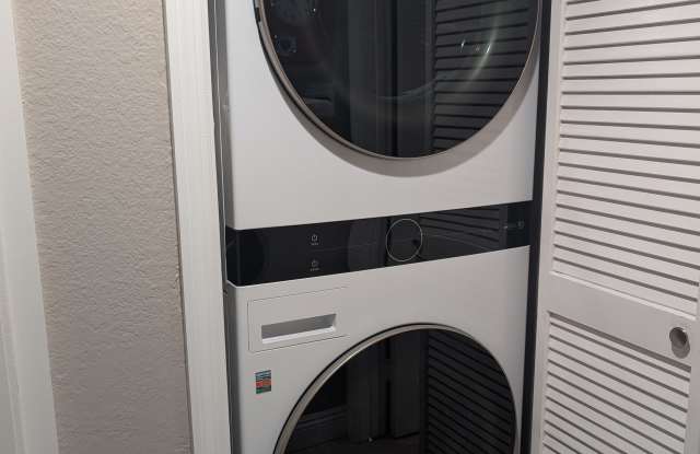 2505 San Gabriel Way