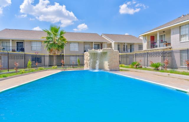 Falls of Braeburn Apartments