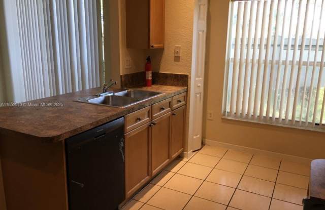 3361 Merrick Lane 808, Margate, FL 33063