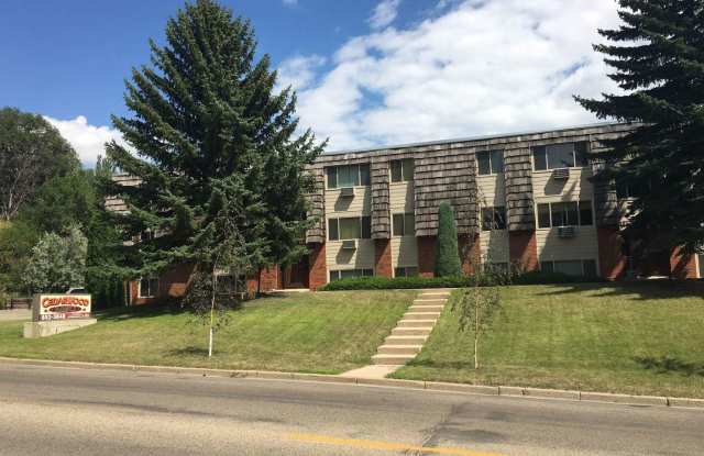 Cedarwood MSU Apartments