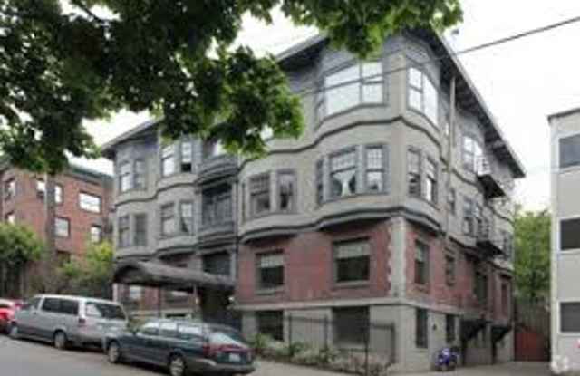 Photo of 411 Thomas -Thomas Park