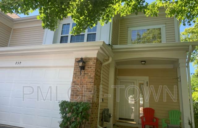 232 Hawk Ct