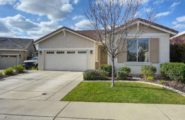 Beautiful Single Story 3 bedroom Home in Whitney Ranch Rocklin! - 842 Stage Stop Loop, Rocklin, CA 95765