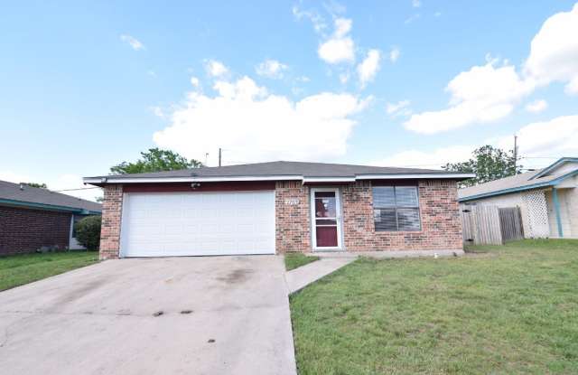 2703 Schwald Rd - 2703 Schwald Road, Killeen, TX 76543