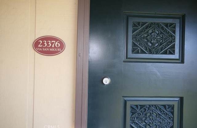 23376 Via San Miguel
