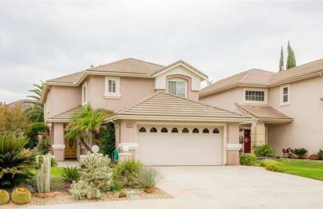 Stunning Home in the Treasures at Castle Creek on Golf Course! - 29604 Gracilior Drive, San Diego County, CA 92026