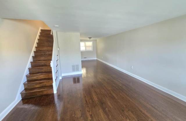 4700 Homesdale Avenue