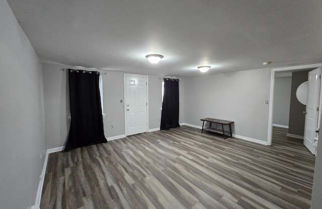 121 W JERSEY Avenue unit: B