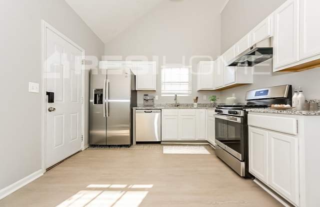 1725 New Orleans Way