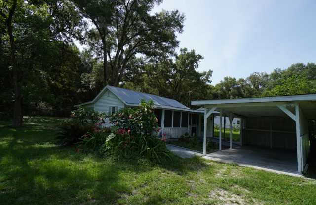 1232 Northeast 19th Street