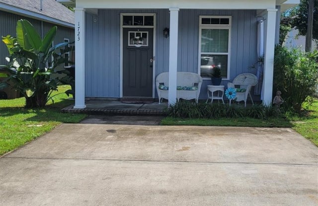 1723 W Intendencia St - 1723 West Intendencia Street, Pensacola, FL 32502