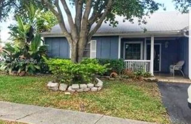 14913 SW 143rd Ct - 14913 Southwest 143rd Court, Country Walk, FL 33186