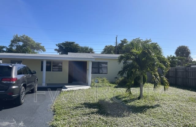 3080 NE 12th Ave - 3080 Northeast 12th Avenue, Pompano Beach, FL 33064