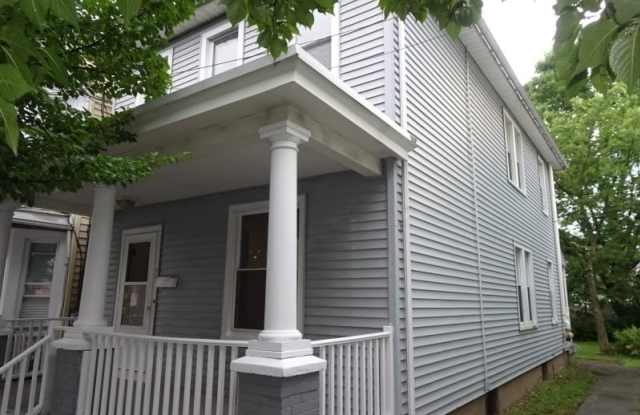 57 Heckman St