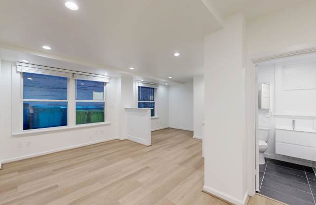 Photo of 676 Geary St