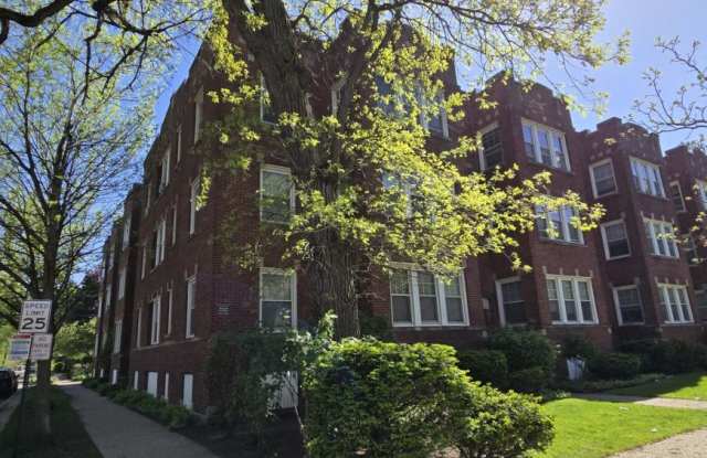 Photo of 802 Seward St.