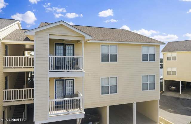 2421 Beachview Drive lot: H15