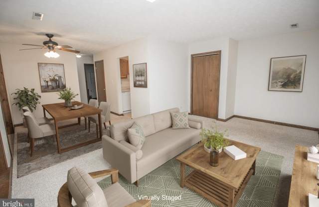 23254 CHESTNUT OAK Court unit: 9-A