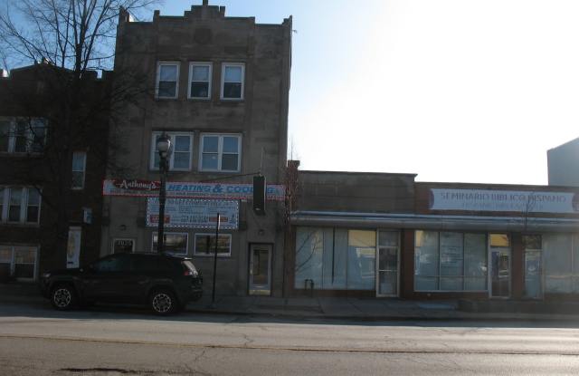 7025 W Grand Avenue - 7025 West Grand Avenue, Chicago, IL 60707