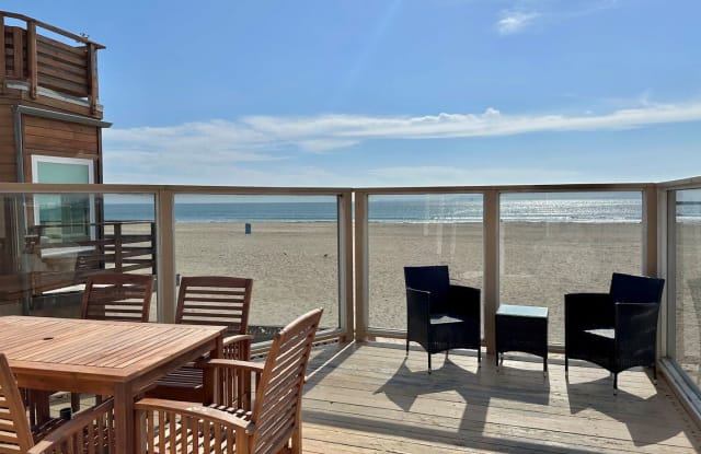 2201 Ocean Drive - 2201 Ocean Drive, Channel Islands Beach, CA 93035