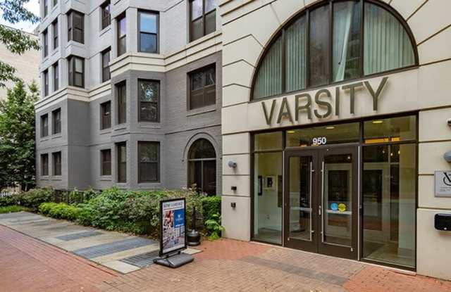 Student Housing - Varsity on K