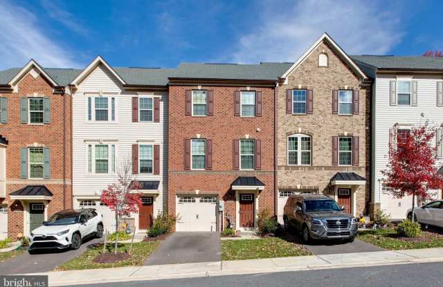 3004 CORNFIELD Avenue