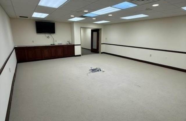 1206 W SHERMAN Avenue unit: 2A - Second Floor