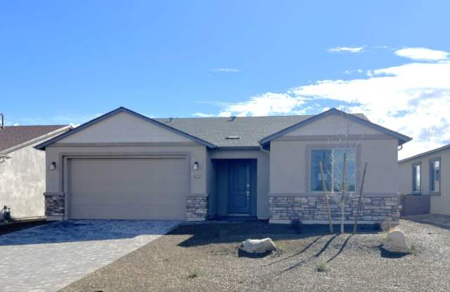 Brand New Home in Pronghorn Ranch