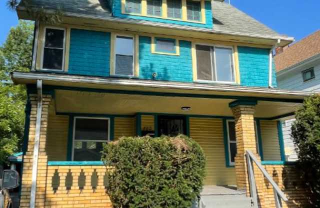 Photo of SECTION 8 and EDEN ACCEPTED!! Newly Renovated 4BR Home with Tons of Space!