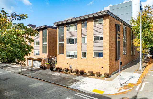 North Towne Manor Apartments