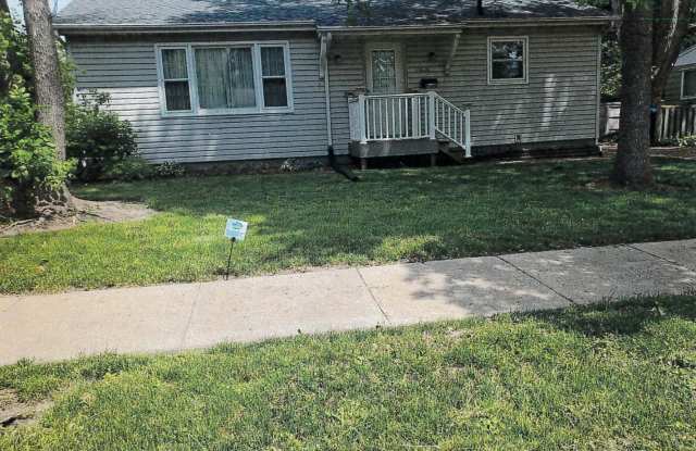 Cute 3 bedroom house in Iowa City