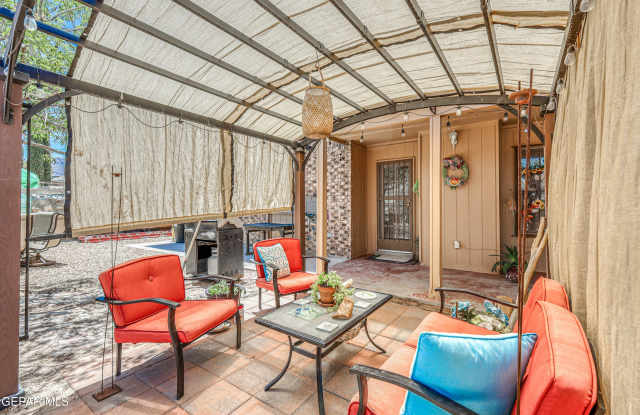 7333 GOLDEN HAWK Drive