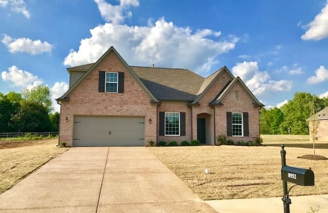 8543 Courtly Circle South - 8543 Courtly Cir N, Olive Branch, MS 38654