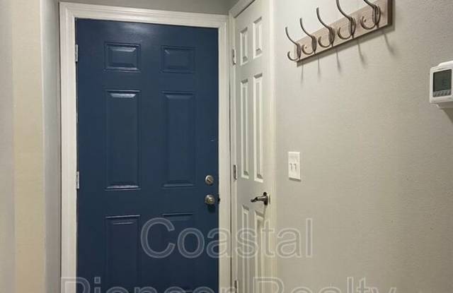 8642 Mallard Reserve Drive