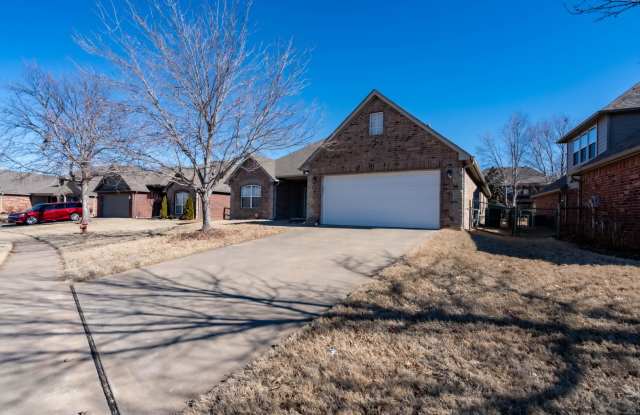 Coming soon! Prime Location! 3 bed/ 2 bath! Schedule a tour today!