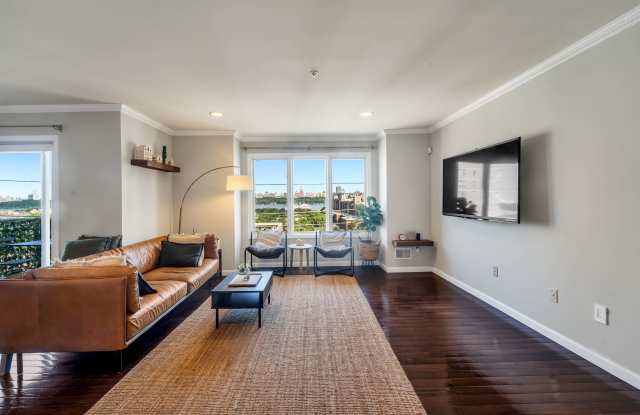 Photo of 15 Legend Hills Drive