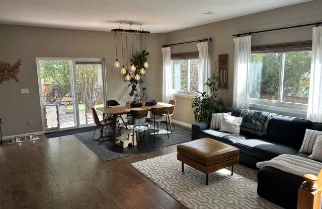543 Cordova Court