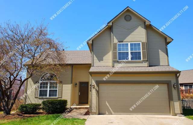 655 N Canyon Dr