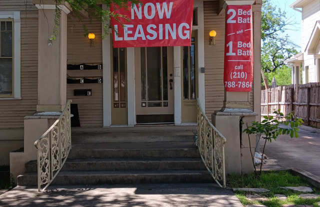 Photo of 410 East Evergreen Street