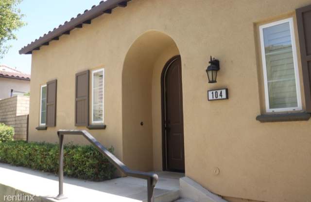 4309 Owen St. 104